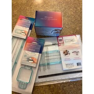 We r Memory Makers PRINT MAKER with Alignment Guides and Mat NEW